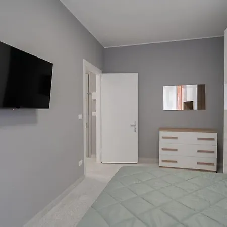 - Lucky - 2 Bedrooms & Comfort סנרמו
