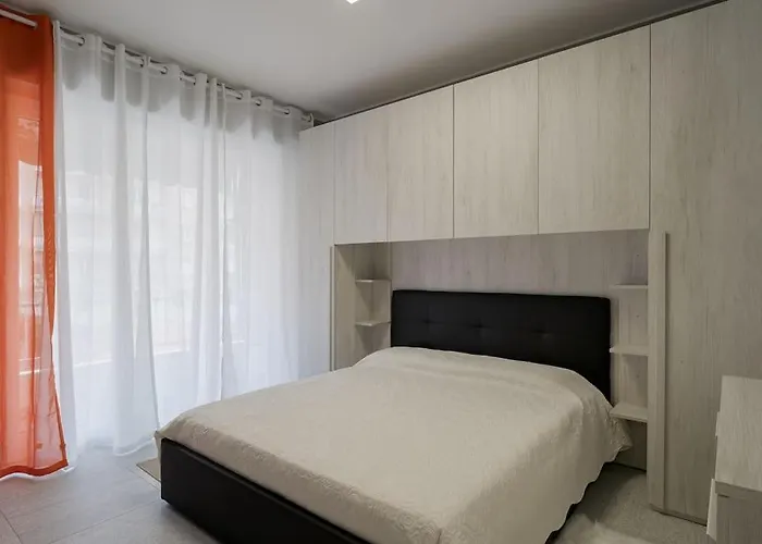 - Lucky - 2 Bedrooms & Comfort Lejlighed
