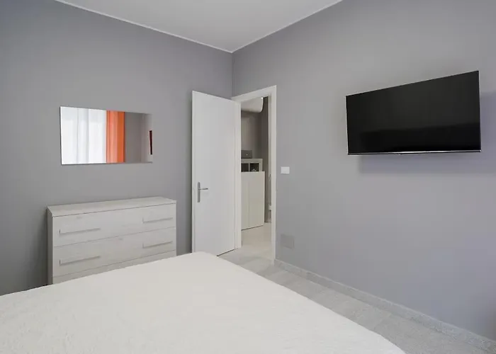 - Lucky - 2 Bedrooms & Comfort * Sanremo
